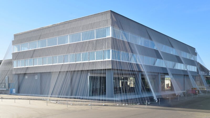 定期的な清掃でオフィス環境・美観を維持する