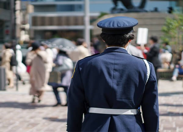 画像:オフィスや施設の警備を強化したい