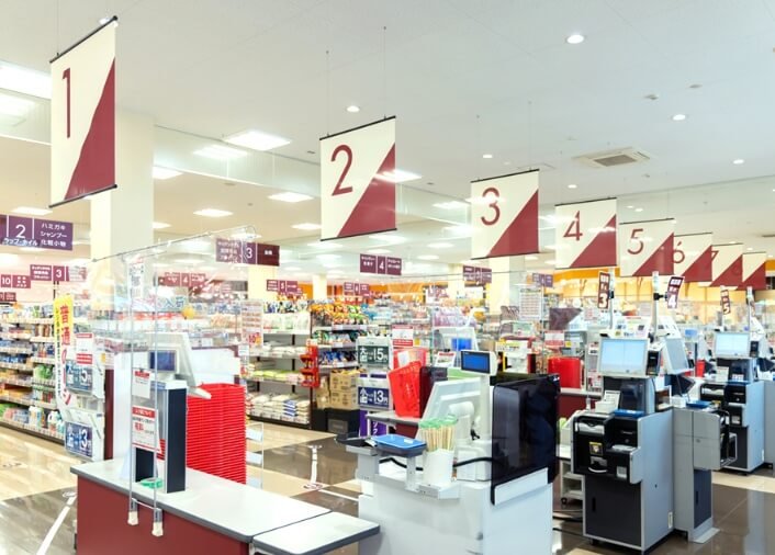 画像:スーパー/ドラッグストア