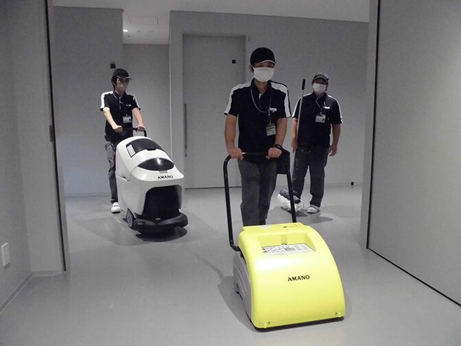 画像:現場清掃OJT