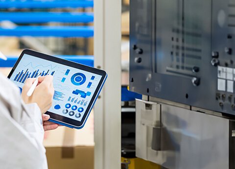 画像:設備管理・維持・設備点検ロボット(事業運営)