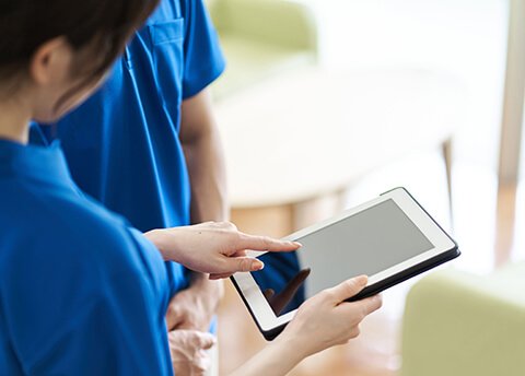 画像:介護ICT(事業運営)